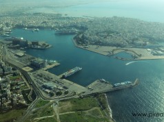 Λιμάνι Πειραιά απο ψηλα - Δεκεμβριος 2014