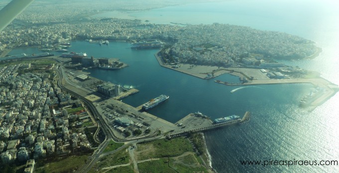 Λιμάνι Πειραιά απο ψηλα - Δεκεμβριος 2014