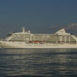 CRUISE SHIPS (105)