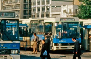 Οι παλιές λεωφορειακές γραμμές του Πειραιά – Πού πήγαιναν και τι απέγιναν