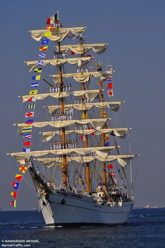 Το Μεξικάνικο “ARM CUAUHTEMOC” στον Πειραιά