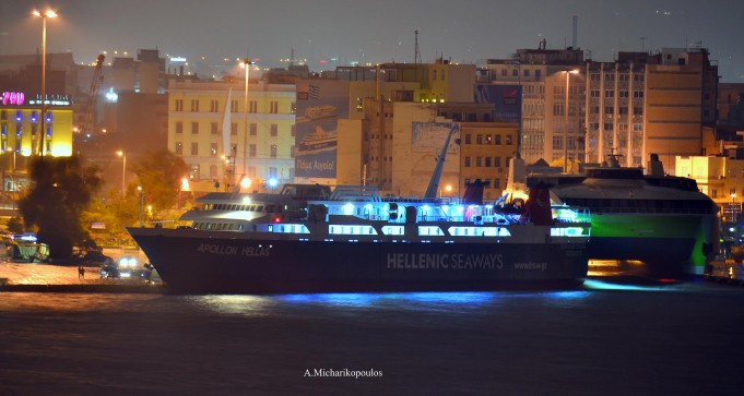 Προσέκρουσε στην προβλήτα λόγω των δυνατών ανέμων το Απολλων Ελλάς