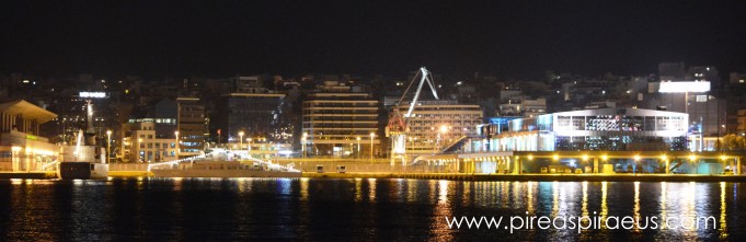 Πλήθος κόσμου στα πλοία του Πολεμικού μας Ναυτικού (photos)