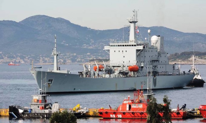 Στον Πειραιά το Βρετανικό ωκεανογραφικό HMS Scott