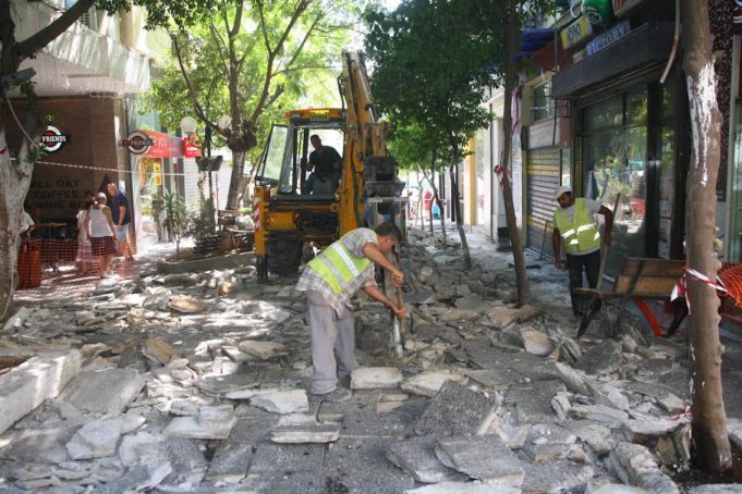 Ξεκίνησε σήμερα η ανάπλαση της Σωτήρος Διός