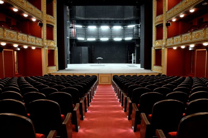 “Σκηνή Δημήτρης Ροντήρης” θα μετανομαστεί η κεντρική σκηνή του ΔΗ.ΘΕ.ΠΕΙ.