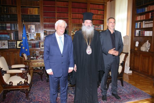 Τον Πρόεδρο της Δημοκρατίας επισκέφτηκαν Δήμαρχος και Μητροπολίτης Πειραιά