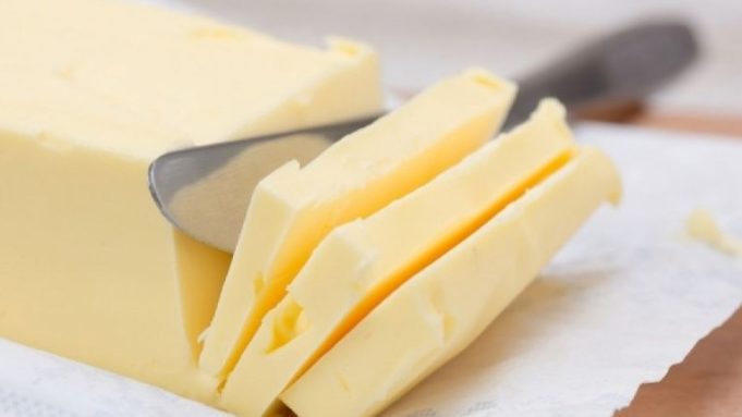 Δεσμεύτηκε 1 τόνος βουτύρου σε αποθήκη στον Πειραιά