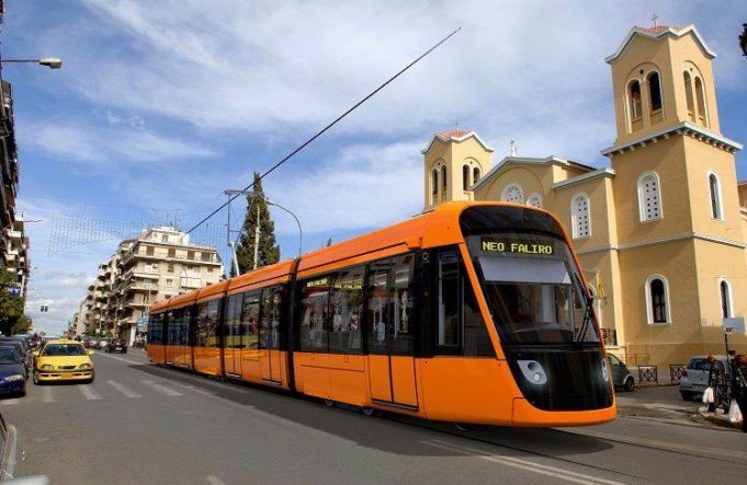 Νέα τράμ Αθήνας : Δείτε πως είναι το εσωτερικό τους