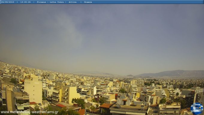 Φωτιά στο Ποικίλο Όρος – Οι καπνοί έφτασαν στον Πειραιά
