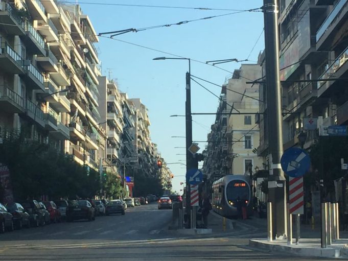 Επέκταση τράμ στον Πειραιά : Αισιόδοξο σενάριο η εμπορική λειτουργία στο τέλος του 2020