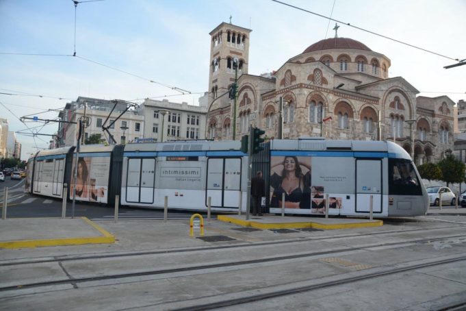 Δοκιμαστικά Τραμ : Πιο συχνές οι διελεύσεις των συρμών απο τον Πειραιά