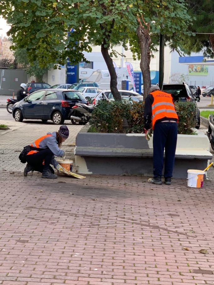 Καμίνια : Επιχείρηση καθαρισμού και εξωραϊσμού στην πλατεία και τον συνοικισμό του Απόλλωνα