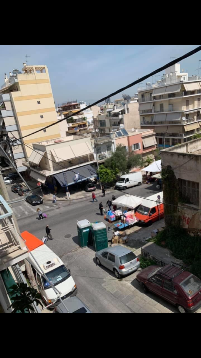Λαϊκές : Η αναστολη λειτουργίας δεν ειναι λύση η αραίωση ειναι