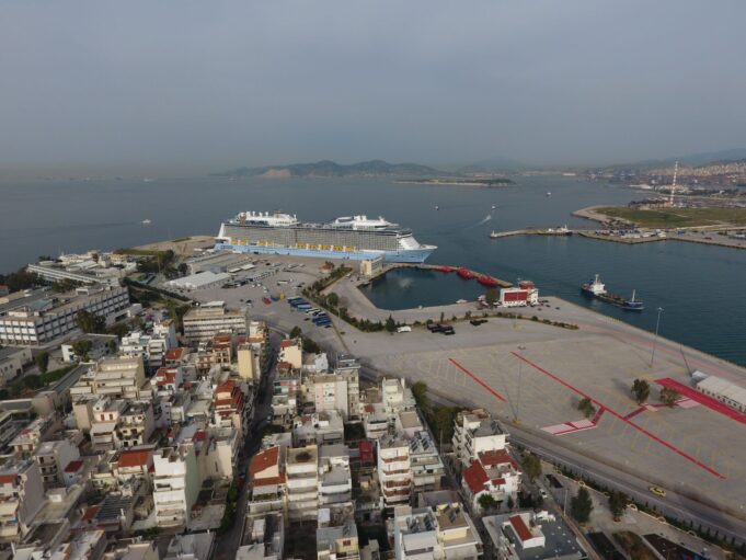 Ένα νέο σύγχρονο Πάρκο με μια Πρότυπη Παιδική Χαρά και ποδηλατόδρομο, δημιουργεί η ΟΛΠ Α.Ε./ COSCO SHIPPING για τον Δήμο Πειραιά