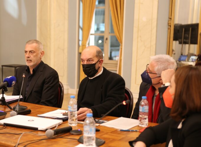 Ο Δήμαρχος Πειραιά Γιάννης Μώραλης στην ημερίδα με θέμα: «Πειραιάς σε κρίσιμη μετάβαση – από το παγκόσμιο στο τοπικό»