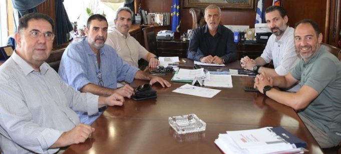 Συναντήθηκαν Δήμαρχος Πειραιά και Εμπορικός Σύλλογος