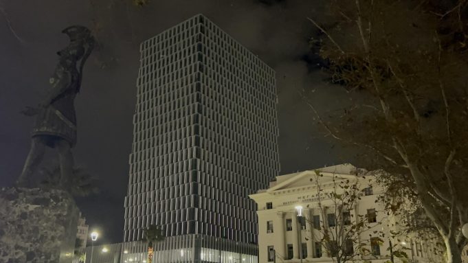 Υψηλό το ενδιαφέρον για μισθώσεις στον Πύργο του Πειραιά