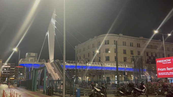 Άνοιξε και πάλι για το κοινό η πεζογέφυρα του ΟΛΠ