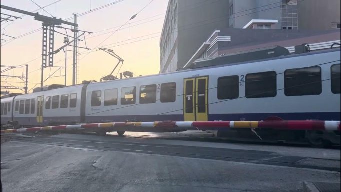 Συρμος του προαστιακού