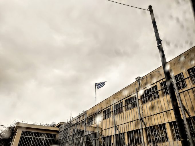 Το Δημοτικό Θέατρο Πειραιά φέρνει το θέατρο μέσα στις Γυναικείες Φυλακές Κορυδαλλού