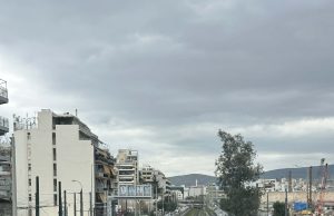 Επιστολή του Δημάρχου Πειραιά στον Πρωθυπουργό για την υπογειοποίηση των Γραμμών του ΗΣΑΠ Οι γραμμές του ΗΣΑΠ στο Νέο Φαληρο ,σημειο που θα ξεκινήσει η υπογειοποίηση εαν και εφόσον γίνει