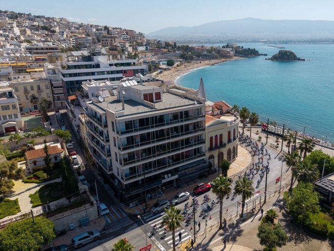 Ο Πειραιάς στο επίκεντρο του διεθνούς αθλητισμού με την εκκίνηση του φινάλε του ΔΕΗ Tour of Hellas 2026