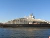 To Scenic Eclipse II φτάνοντας στον Πειραια